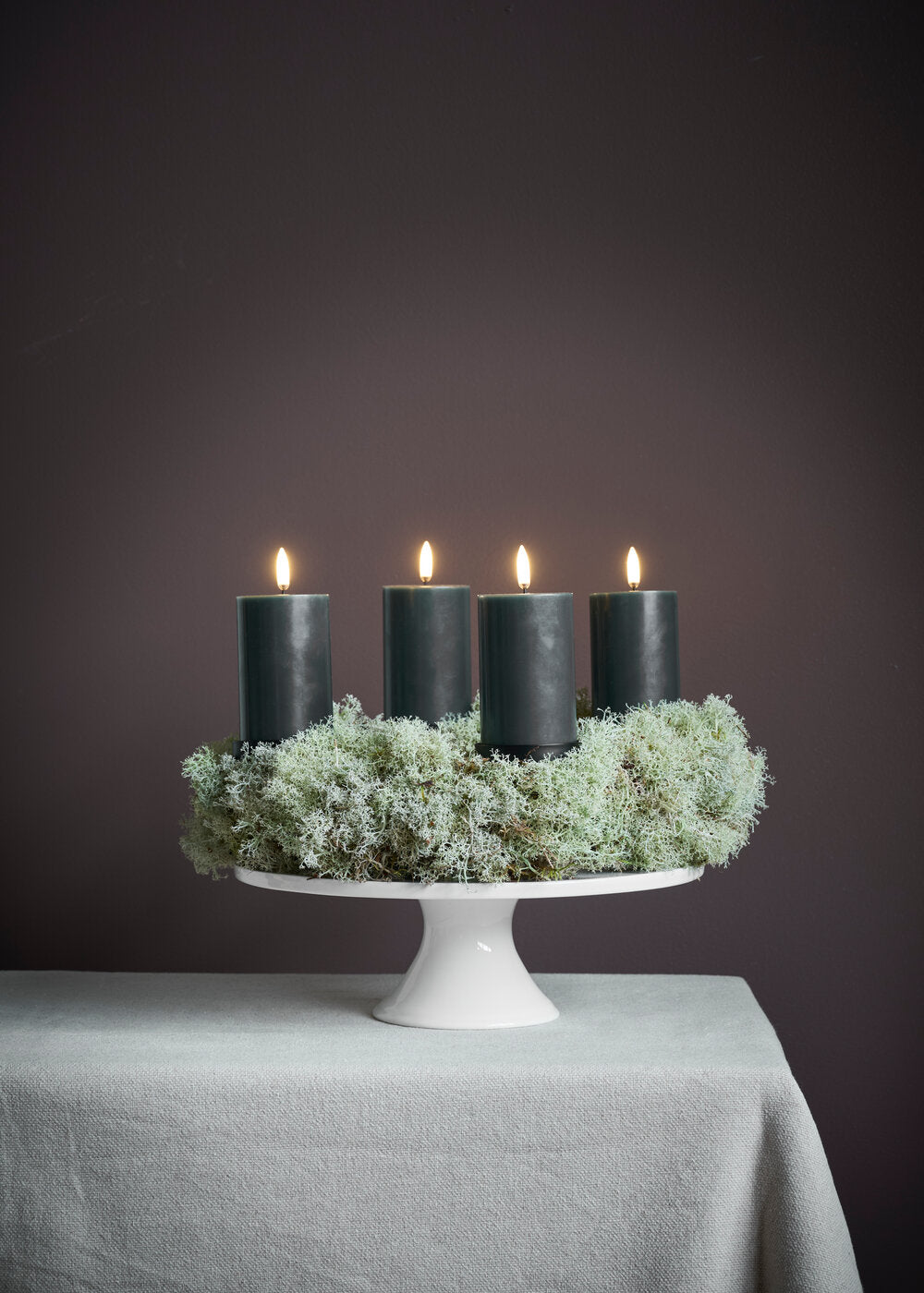 Gaveæske med LED bloklys med spyd, Pine green - H10,1 cm.